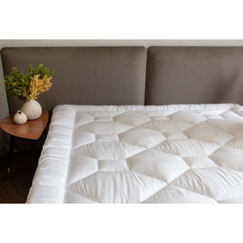 Наматрасник - топпер с овечьей шерстью "МЭРРИС" теплый 200x200, GERMAN GRASS