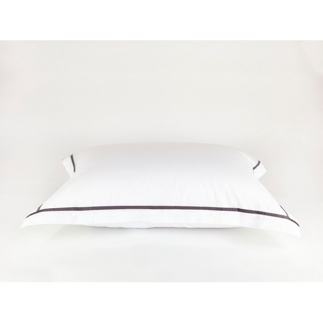 Наволочки "НОБИЛИС" белый с серой узкой отделкой 50x70 (2шт), GERMAN GRASS