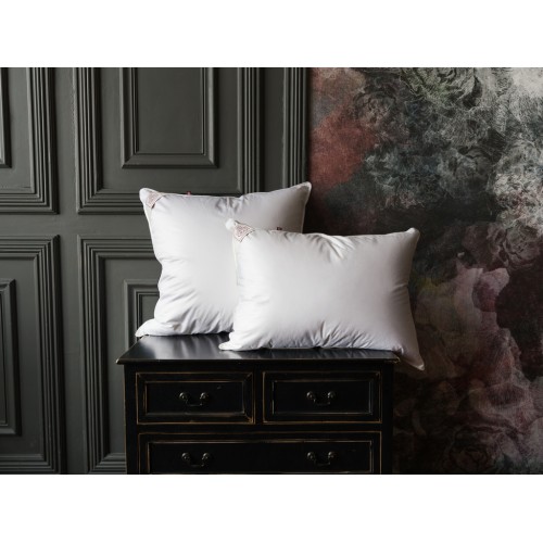 Подушка пуховая "ГРАНД" в тонком хлопковом батисте, средняя 50x90, GERMAN GRASS