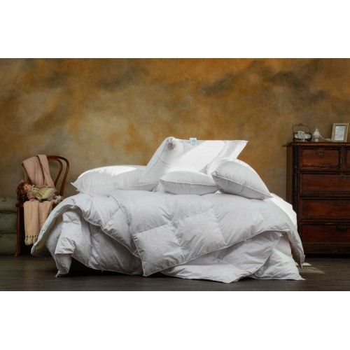 Одеяло пуховое "ПРИССЕЛЬ" в жаккардовом хлопковом сатине, всесезонное 150x200, GERMAN GRASS