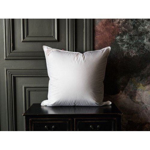 Подушка пуховая "ГРАНД" в тонком хлопковом батисте, средняя 70x70, GERMAN GRASS