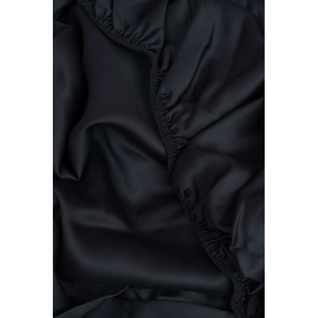 Простыня на резинке тенсель "БРИЛЛИАНТ" черный 200x200x40, GERMAN GRASS