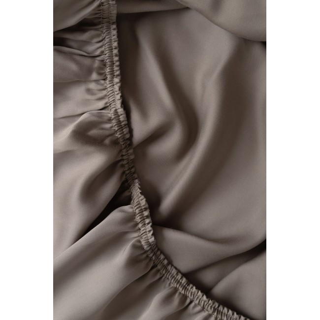 Простыня на резинке тенсель "БРИЛЛИАНТ" коричневый 200x200x40, GERMAN GRASS