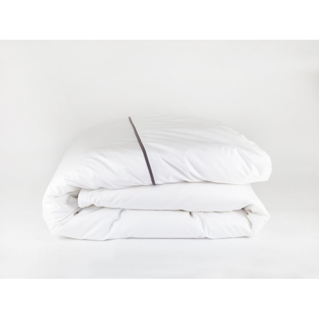 Пододеяльник "НОБИЛИС" белый с серой узкой отделкой 200x220, GERMAN GRASS Пододеяльник "НОБИЛИС" белый с серой узкой отделкой 200x220, GERMAN GRASS