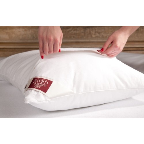 Наволочка STOP GRASS на молнии 70х70 Цвет белый