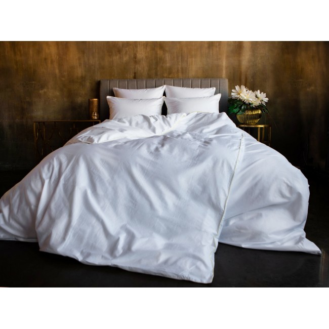 Постельное белье "НОБИЛИС" белый с медовым кантом Евро 200x220, GERMAN GRASS