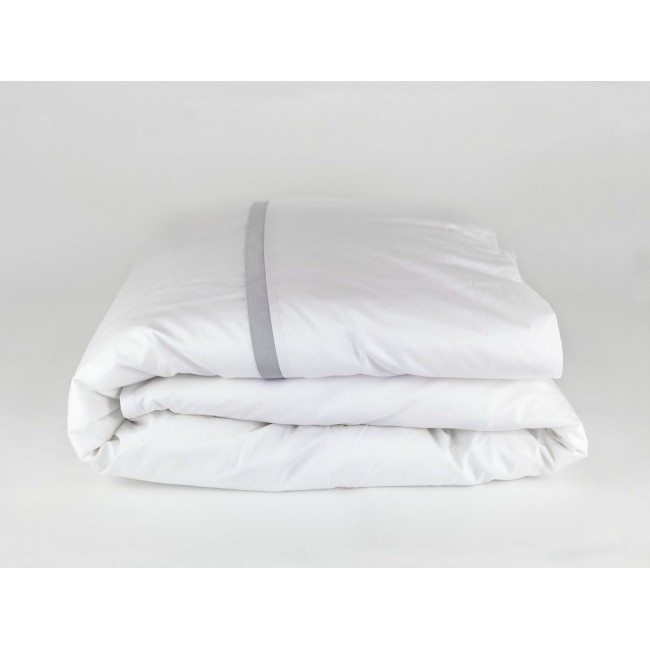 Пододеяльник "НОБИЛИС" белый с жемчужной отделкой 200x220, GERMAN GRASS Пододеяльник "НОБИЛИС" белый с жемчужной отделкой 200x220, GERMAN GRASS